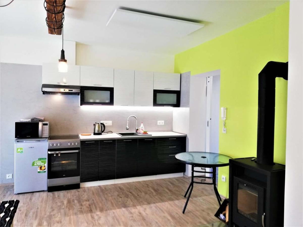 Apartmany Pod Capy, Nasavrky Luaran gambar