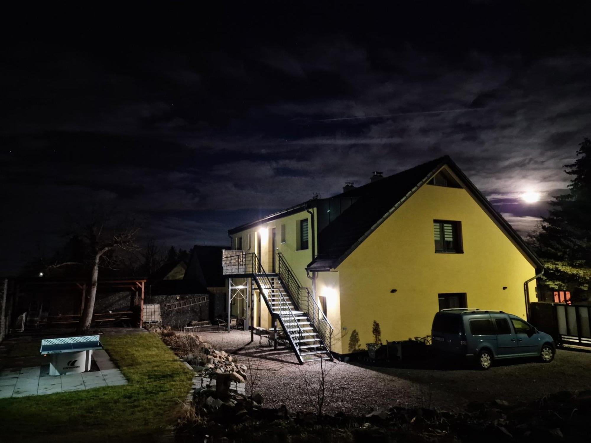 Apartmany Pod Capy, Nasavrky Luaran gambar